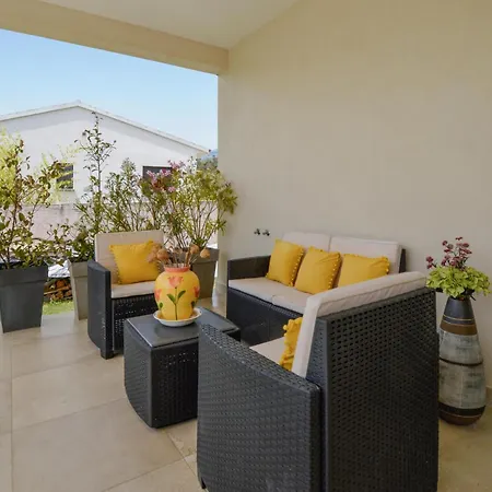 Gorgeous In Di Fiumorbo Holiday home *
